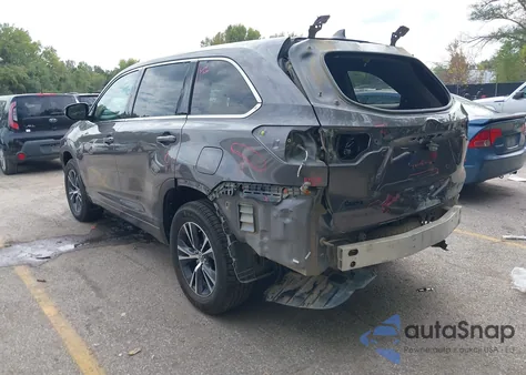2018 Toyota Highlander Le Plus из США, поврежденный, VIN 5TDBZRFH0JS842495